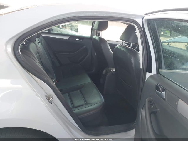 Volkswagen 1.4 tsi 2017 3VWDB7AJ9HM381624 Image 8