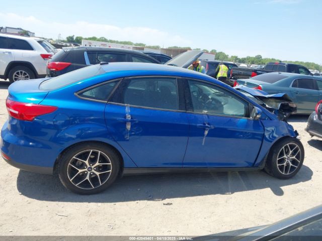 1FADP3H29JL203902 Ford FOCUS SEL