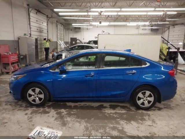 1G1BE5SM3H7163101 Chevrolet Cruze Lt Auto