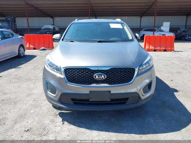 5XYPGDA55GG110302 KIA Sorento 3.3l Lx