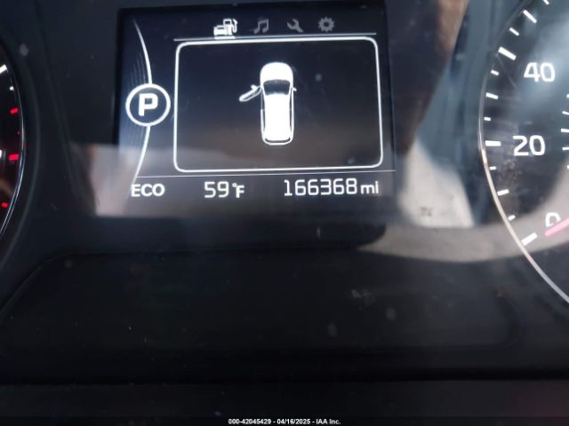 5XYPGDA55GG110302 KIA Sorento 3.3l Lx