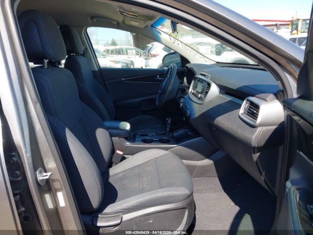 5XYPGDA55GG110302 KIA Sorento 3.3l Lx