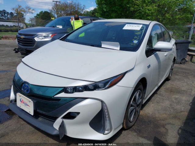 JTDKARFP8J3101754 Toyota Prius Prime Premium