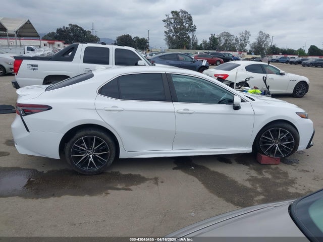 4T1T11AK4PU777487 Toyota CAMRY SE