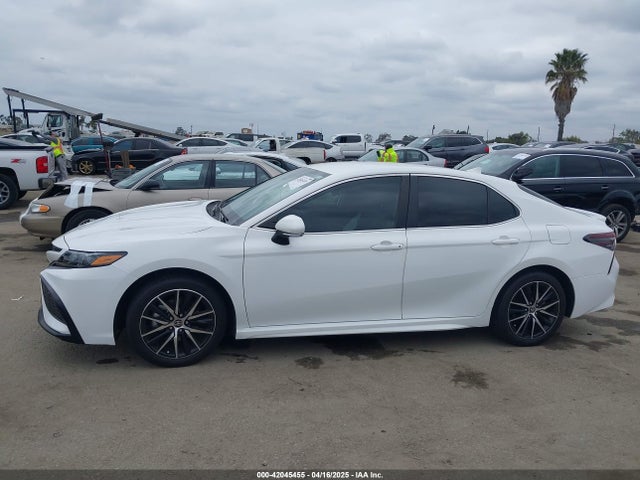 4T1T11AK4PU777487 Toyota CAMRY SE