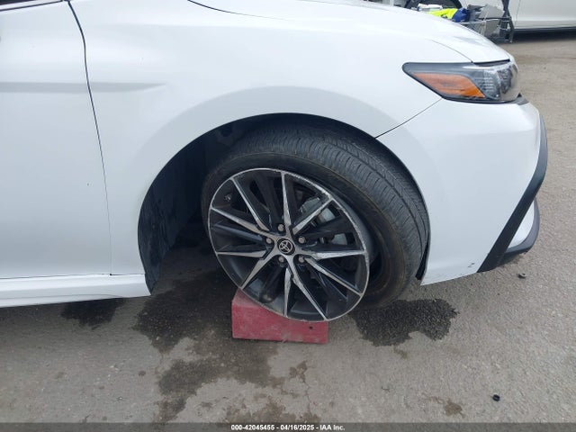 4T1T11AK4PU777487 Toyota CAMRY SE