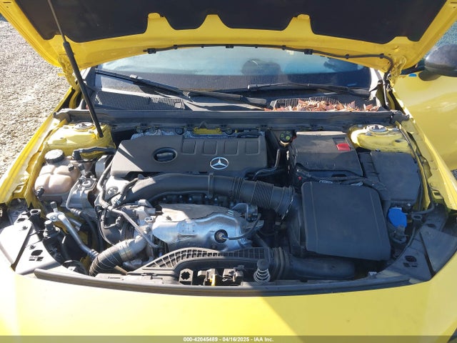 W1K5J4GB7LN083750 Mercedes-Benz CLA 250