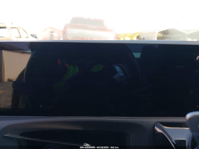 W1K5J4GB7LN083750 Mercedes-Benz CLA 250