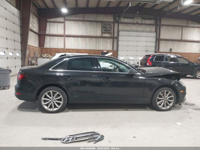 WAUHMAF45KN011814 Audi A4 40 Premium