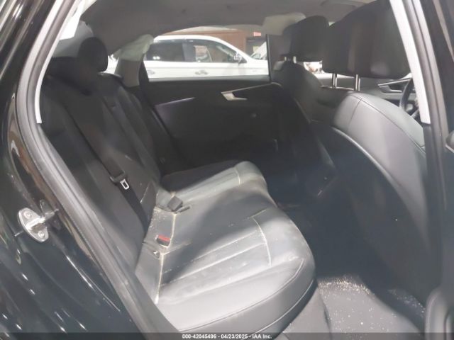 WAUHMAF45KN011814 Audi A4 40 Premium