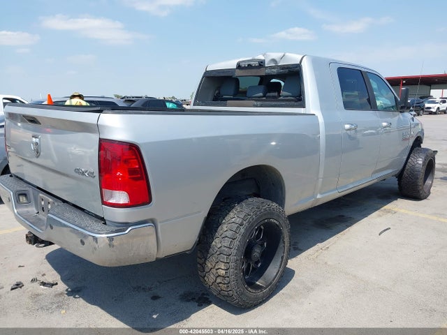 RAM 2500 2015 3C6UR5ML9FG611388 Image 4