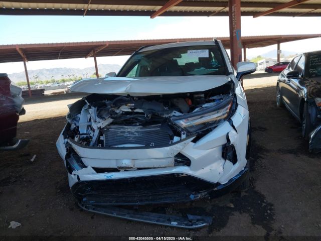 2T3T6RFV6RW061168 Toyota Rav4 Hybrid Se