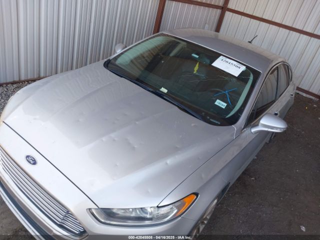 3FA6P0H92GR179568 Ford FUSION SE