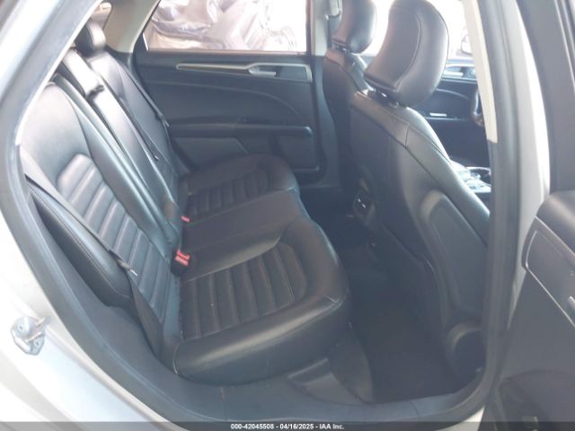 3FA6P0H92GR179568 Ford FUSION SE