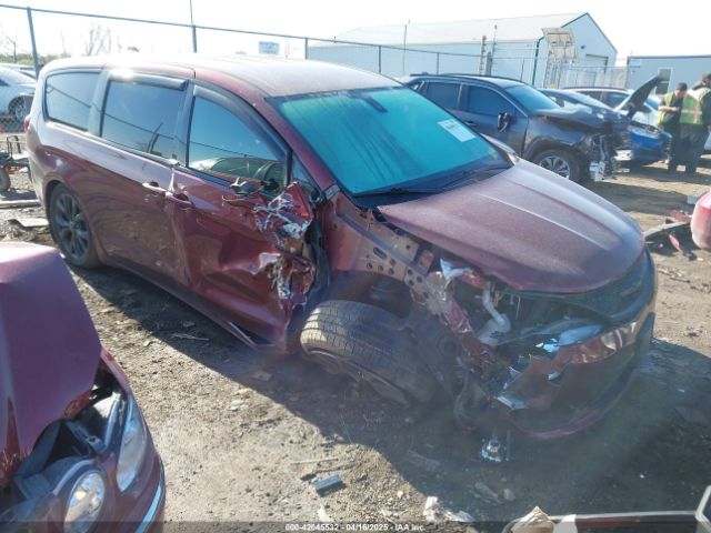 2018 CHRYSLER PACIFICA 2C4RC1FG7JR353481 Photo 0