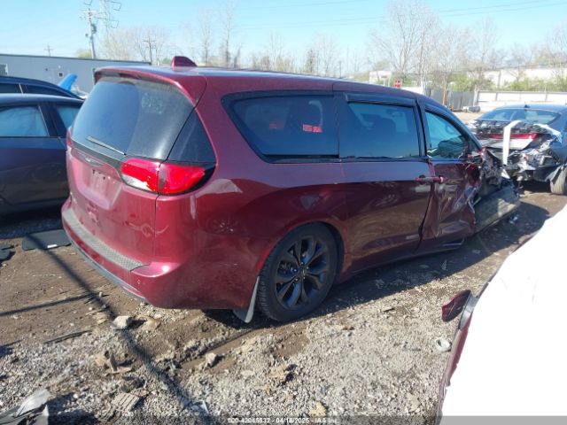 2018 CHRYSLER PACIFICA 2C4RC1FG7JR353481 Photo 3