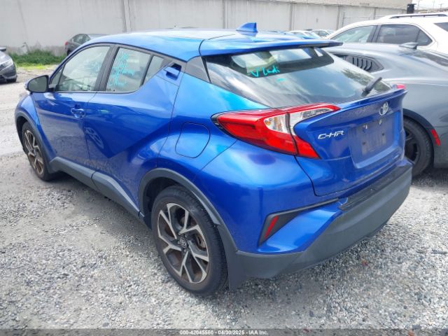 JTNKHMBX1L1077246 Toyota C-HR XLE