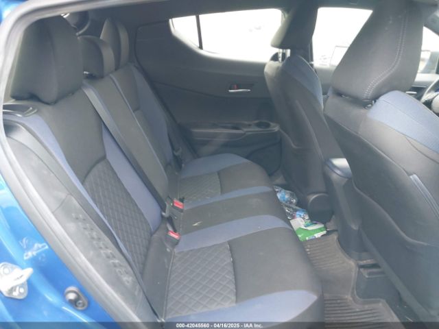 JTNKHMBX1L1077246 Toyota C-HR XLE