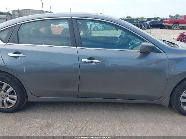 2015 Nissan Altima 2.5 S მანქანა იყიდება აუქციონზე, vin: 1N4AL3AP0FN873354, აუქციონის ნომერი: 42045564