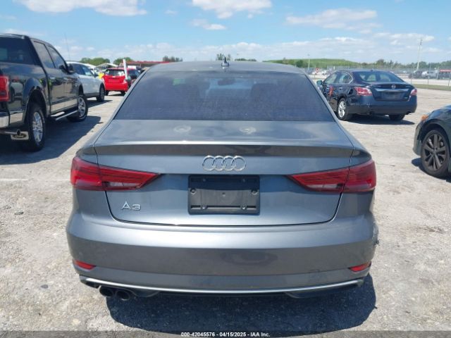 WAUAUGFFXJ1051415 Audi A3 2.0t Premium/2.0t Tech Premium