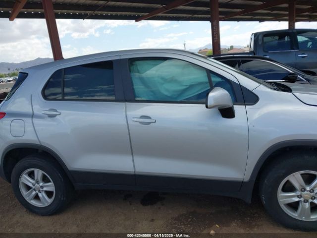 3GNCJNSB3LL109850 Chevrolet Trax Awd Ls