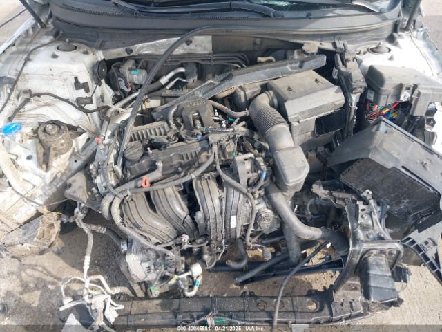 5NPE24AF0JH600287 Hyundai SONATA SE