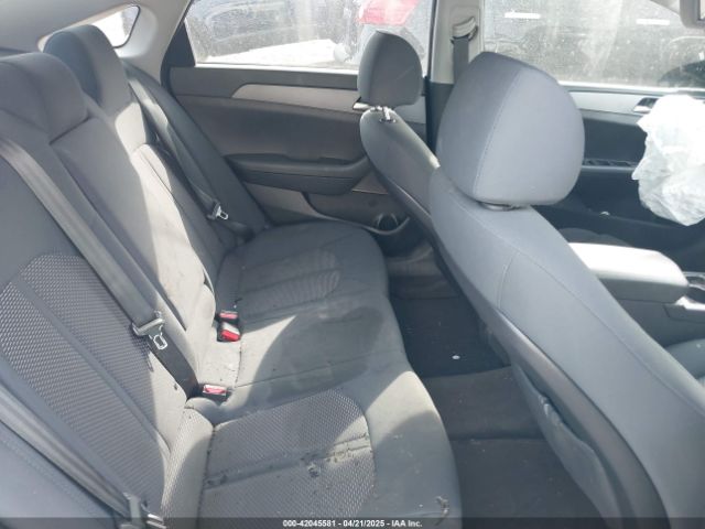 5NPE24AF0JH600287 Hyundai SONATA SE