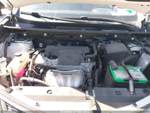 2T3RFREV2FW261665 Toyota Rav4 Xle