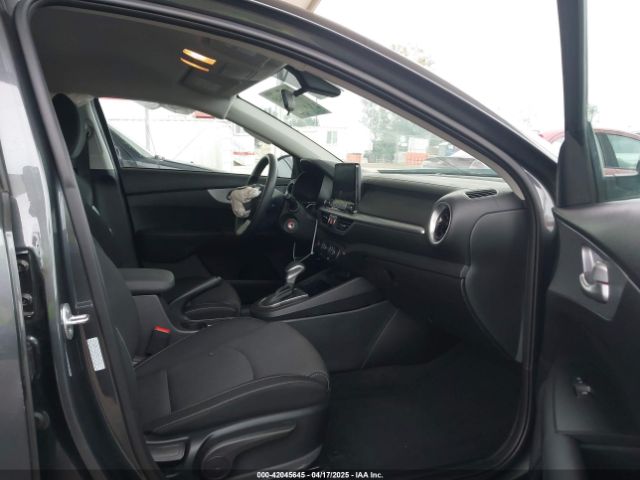 3KPF24AD7RE791063 KIA Forte Lxs