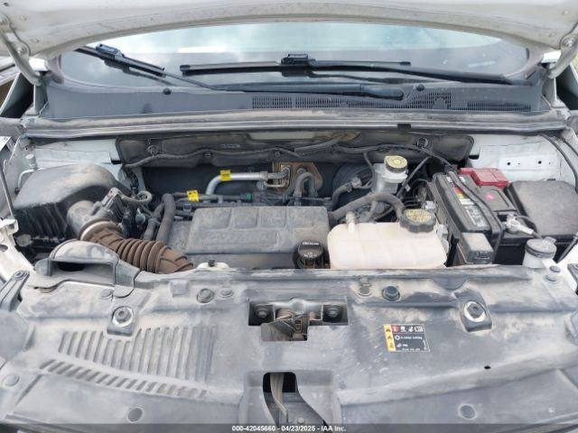 KL7CJKSB2MB302076 Chevrolet Trax Fwd Ls