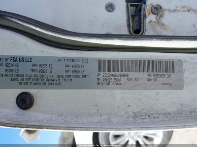 2018 CHRYSLER 300 2C3CCAAG8JH338608 Photo 8