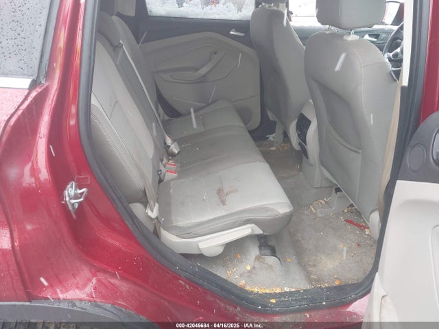 1FMCU9GX8FUA58797 Ford ESCAPE SE