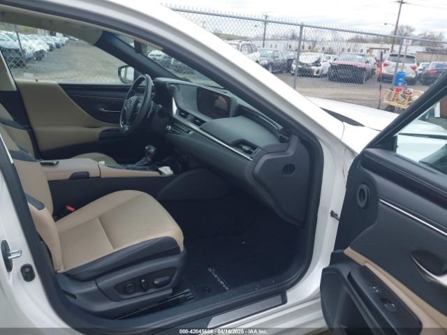 58ADZ1B10MU082396 Lexus ES 350
