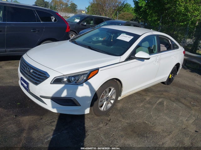 5NPE24AF7GH305891 Hyundai SONATA SE
