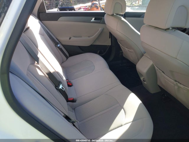 5NPE24AF7GH305891 Hyundai SONATA SE