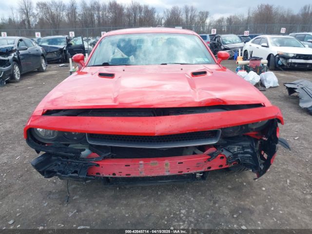 2C3CDYAG5EH126745 Dodge Challenger Sxt