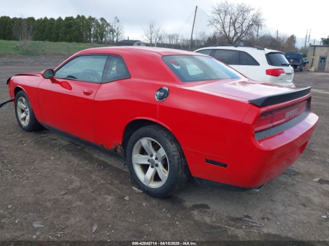 2C3CDYAG5EH126745 Dodge Challenger Sxt