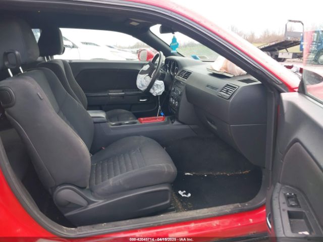 2C3CDYAG5EH126745 Dodge Challenger Sxt