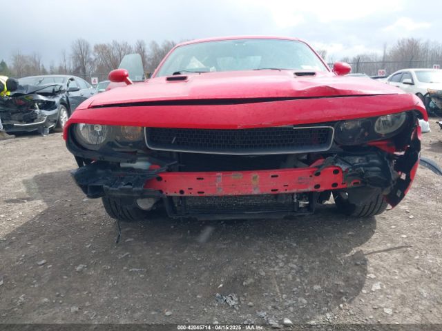 2C3CDYAG5EH126745 Dodge Challenger Sxt