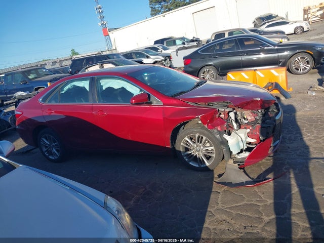 4T1BF1FK6HU629610 Toyota CAMRY SE