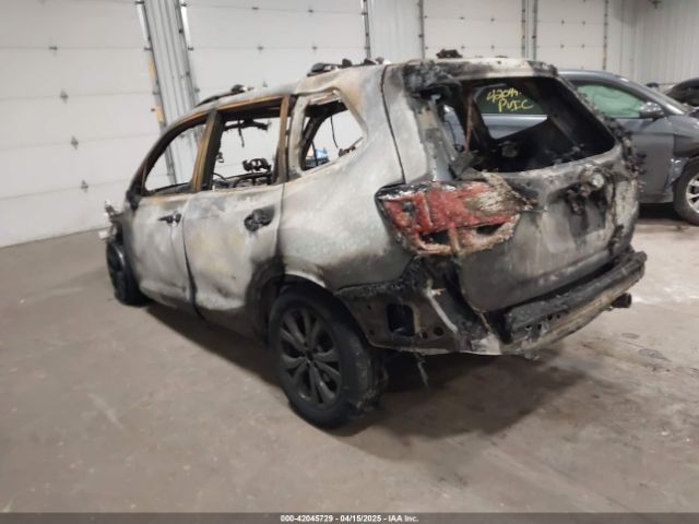 2019 SUBARU FORESTER JF2SKAJC9KH550160 Photo 2