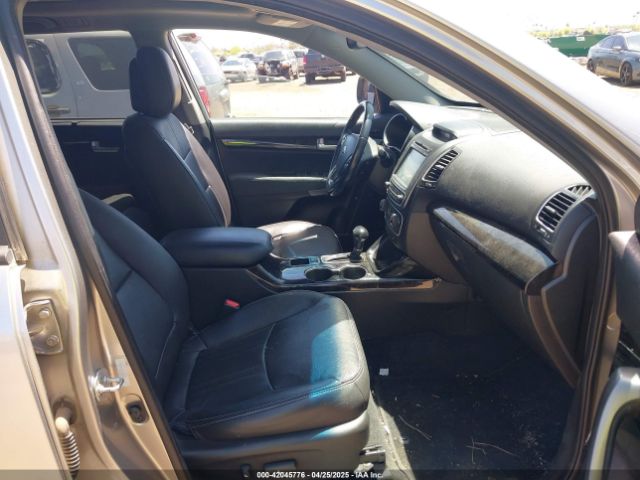 5XYKUDA72EG543707 KIA Sorento Ex V6