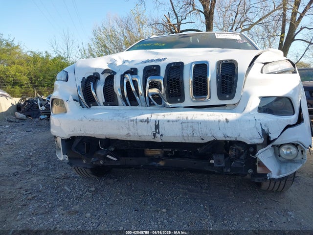 1C4PJMCS0FW788168 Jeep Cherokee Latitude
