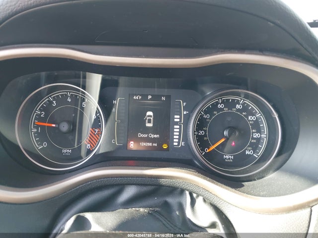 1C4PJMCS0FW788168 Jeep Cherokee Latitude