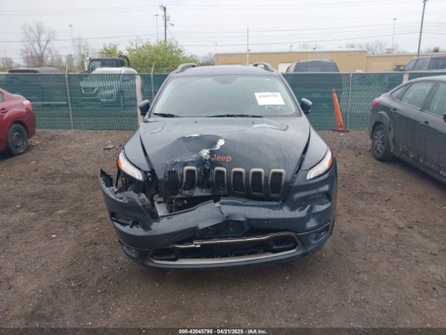 1C4PJMCB6GW301105 Jeep Cherokee 75th Anniversary