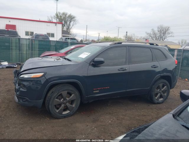 1C4PJMCB6GW301105 Jeep Cherokee 75th Anniversary