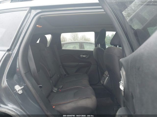 1C4PJMCB6GW301105 Jeep Cherokee 75th Anniversary