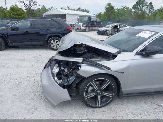 1HGCY2F58RA042915 Honda Accord Hybrid Sport