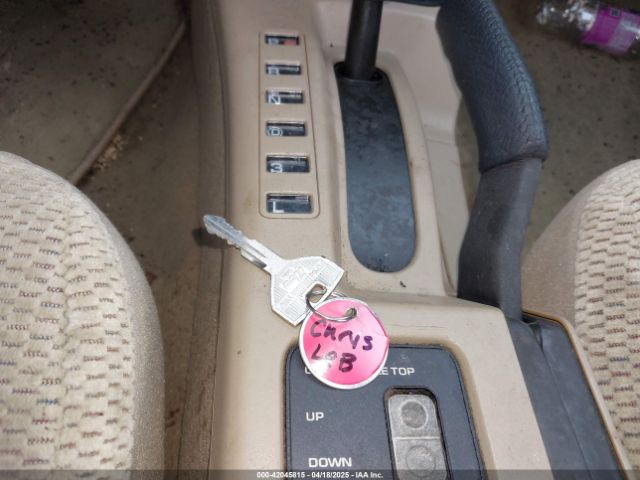 1995 CHRYSLER LEBARON 1C3EU4538SF504479 Photo 10