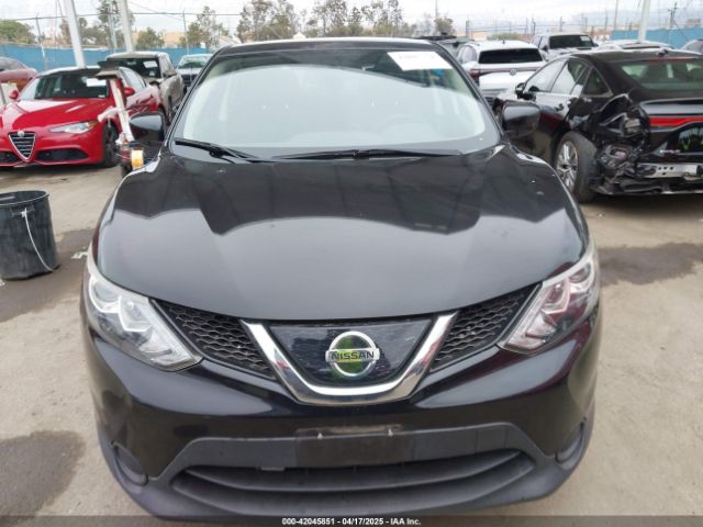 JN1BJ1CR3KW316615 Nissan Rogue Sport S